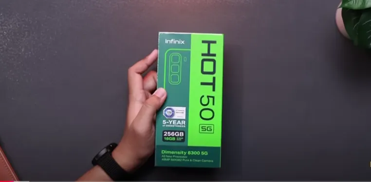 Infinix HOT 50 5G hadir dengan desain elegan, performa kuat, dan fitur lengkap, cocok untuk gaming dan aktivitas sehari-hari.