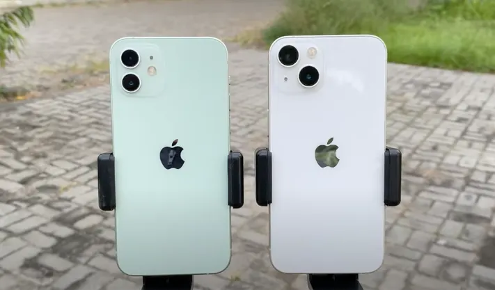 Meski iPhone 12 lebih murah, iPhone 13 menawarkan kamera yang lebih baik.