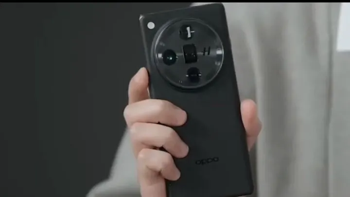Apa saja spesifikasi dari Oppo Find X8 Pro yang diklaim memiliki desain bezel flagship super tipis ini?