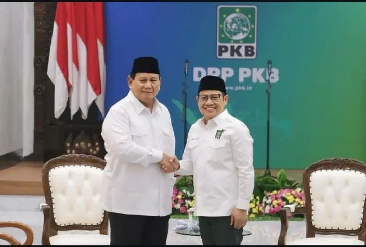 Prabowo dan Cak Imin Sama-sama Kenakan Kemeja Putih