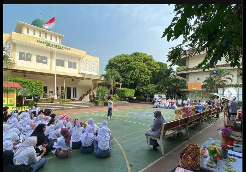 SMKN 14 Jakarta Pusat | Secara khusus, artikel kali ini akan menginformasikan deretan SMK terbaik di wilayah DKI Jakarta yang bisa dipilih untuk PPDB 2024.