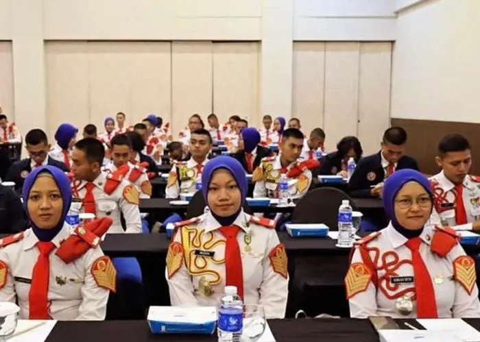 Sekolah kedinasan