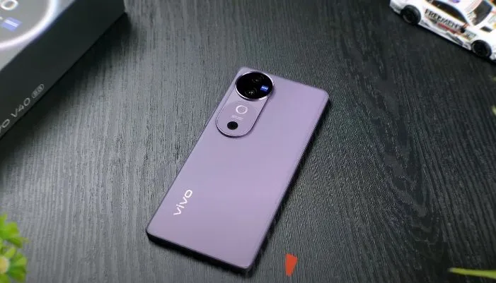 Selain kelebihan, Vivo V40 juga memiliki kekurangan yang cukup banyak. Apa sajakah kekurangan dari Vivo V40.