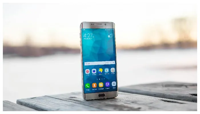 Ilustrasi smartphone 3 jutaan terbaik Oktober 2024
