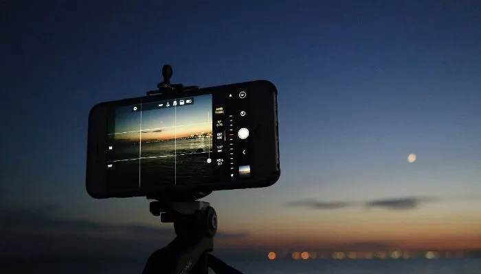 Akhir tahun 2024 menghadirkan smartphone 3 jutaan dengan fitur canggih seperti layar AMOLED, kamera berkualitas, dan performa handal.