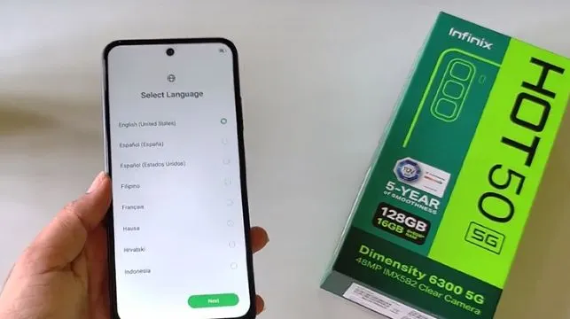 Infinix Hot 50 5G menjadi salah satu pilihan di kelas entry level yang menawarkan spesifikasi menarik dengan harga yang terjangkau.