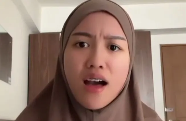 Laura Meizani Mawardi alias Lolly