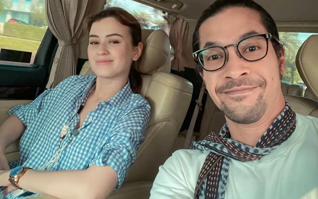 Edward Akbar dan Kimberly Ryder