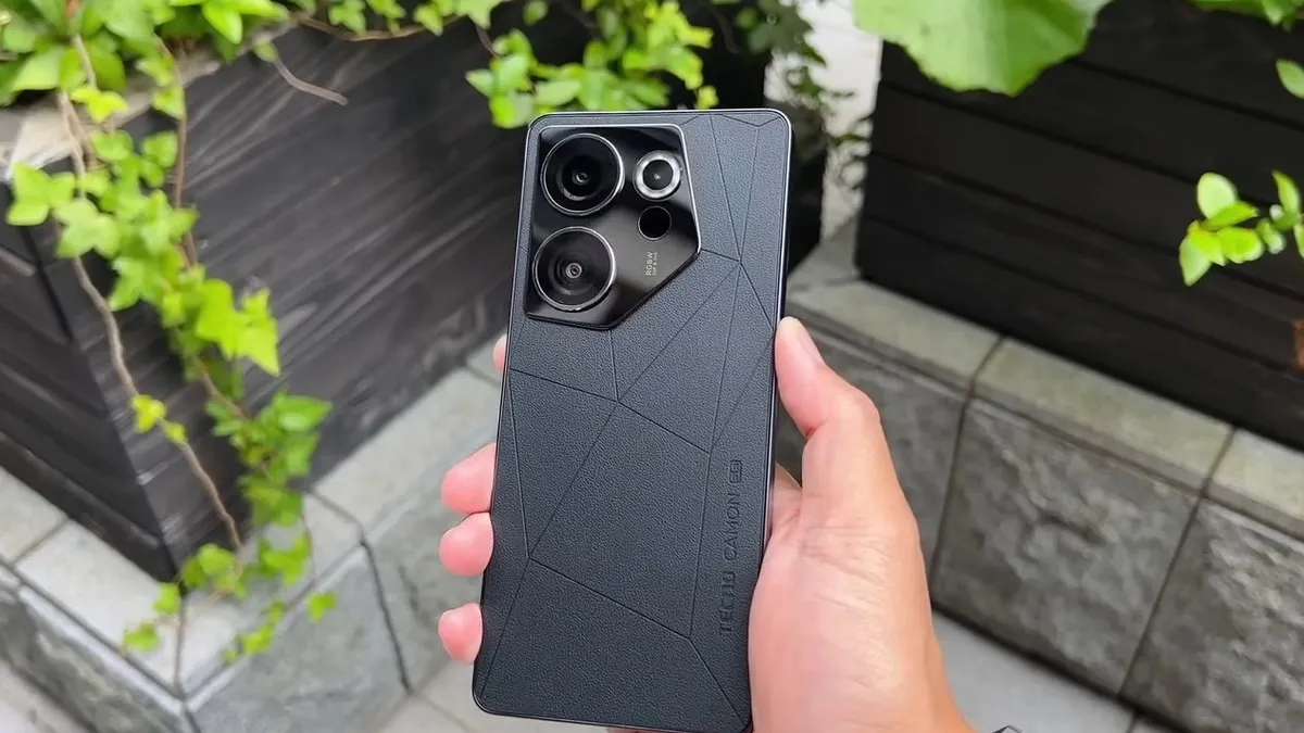 Tecno Camon 20 Pro 5G.
