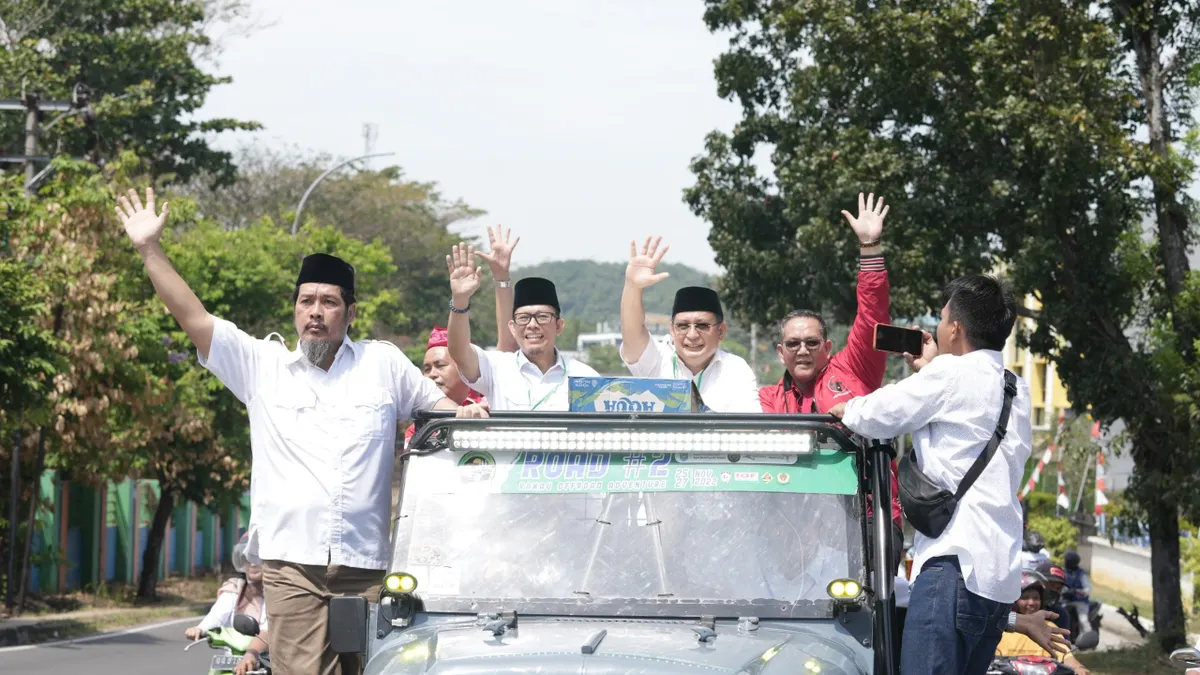 Teddy mengaku sangat peduli serta memahami pendidikan merupakan kebutuhan dasar pembangunan Kabupaten OKU di masa depan.