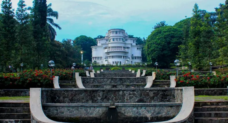 Daftar kampus negeri terbaik di Bandung