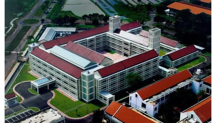 Dafta Politeknik Terbaik di Indonesia