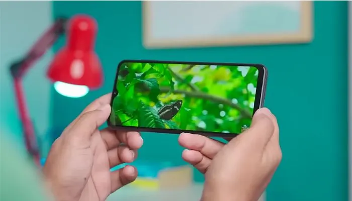 Ada solusi mudah dan praktis yang bisa diterapkan untuk mengembalikan performa handphone Samsung seperti semula.