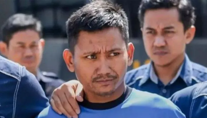 Pegi Setiawan dijemput diajak pulang oleh seseorang usai divonis tidak bersalah