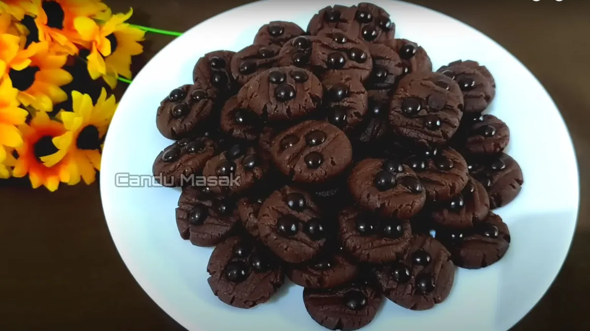Resep dan bahan untuk membuat cookies coklat.