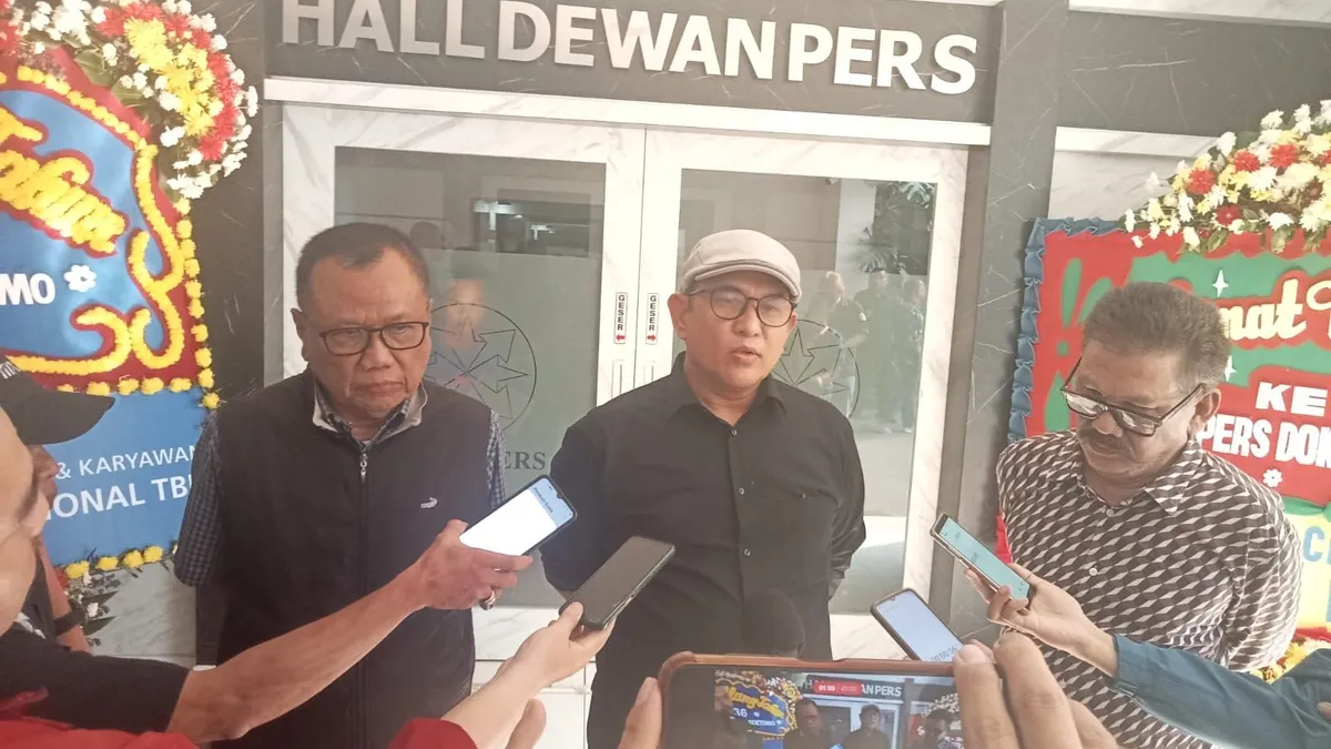Rapat Pleno PWI Pusat menunjuk Ketua Bidang Organisasi PWI Pusat H Zulmansyah Sekedang sebagai Pelaksana Tugas (Plt) Ketua Umum PWI Pusat.