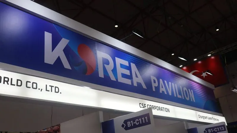 Kementerian Pertanian dan aT Center membuat&nbsp;Korea Pavilion&nbsp;yang terdiri dari 24 perusahaan pangan asli Korea.