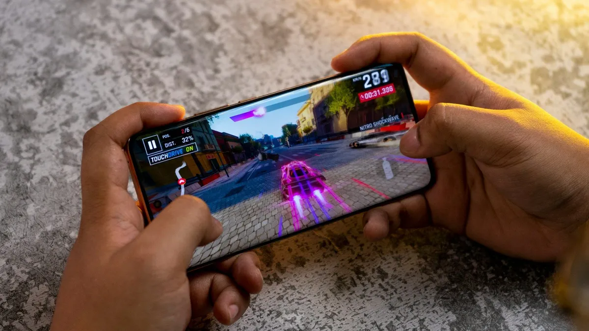 Illustrasi. HP Infinix 