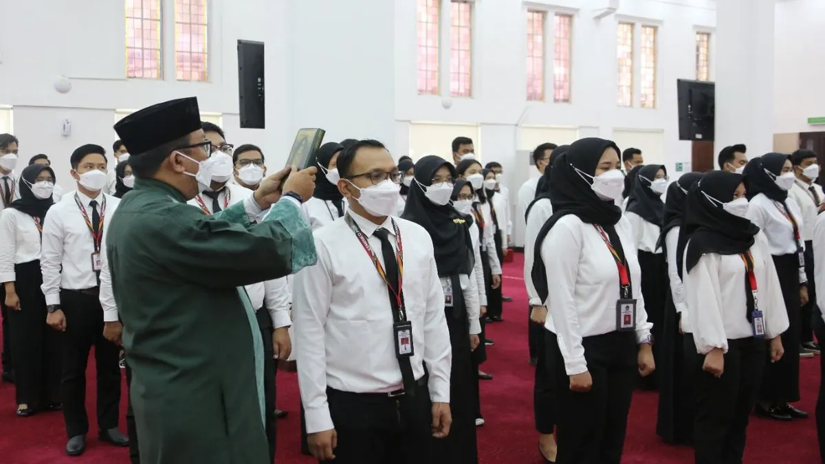 Illustrasi. Perbedaan CPNS Instansi Pusat dan Daerah