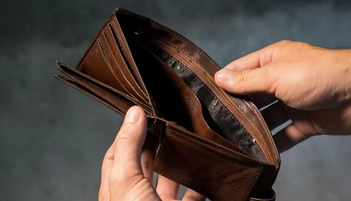 Kepribadian berdasarkan isi dompet