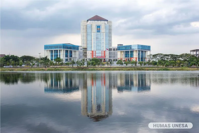 Untuk Seleksi Mandiri jalur TMUBK (Tes Masuk UNESA Berbasis Komputer) Gelombang II sudah ditutup tanggal 23 Juli 2024.
