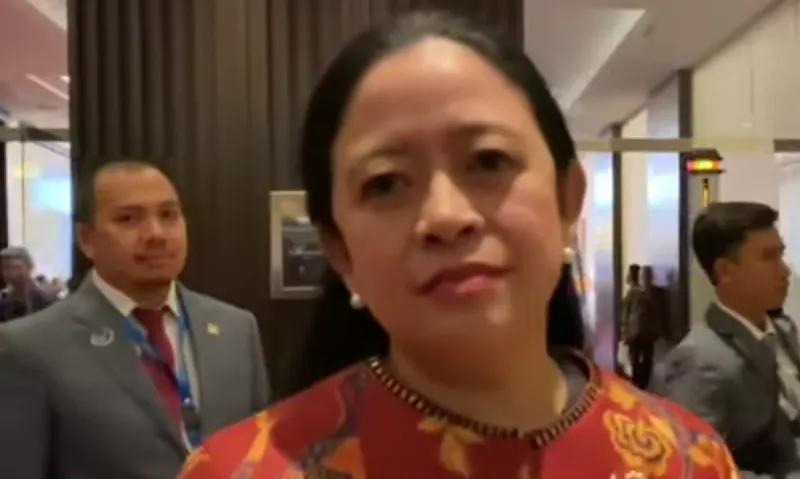 Salah satu opsi lain yang memungkinkan untuk dilakukan PDIP adalah dengan mendukung Anies Baswedan dalam Pilkada Jakarta.