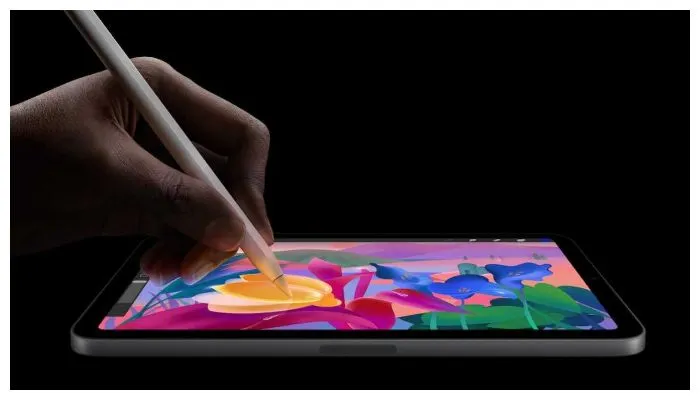 iPad Mini 7 Generation 2024 menjadi pilihan menarik bagi pengguna yang menginginkan perangkat dengan performa tinggi dalam ukuran kompak.