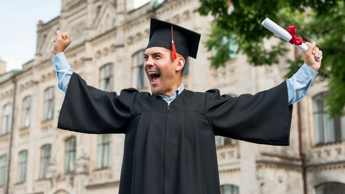 Ilustrasi Wisuda