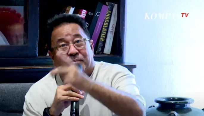 Rano Karno, calon wakil gubernur dari PDIP, menanggapi isu ini dengan mengatakan bahwa gerakan mencoblos tiga pasangan sekaligus merupakan tindakan yang disayangkan.