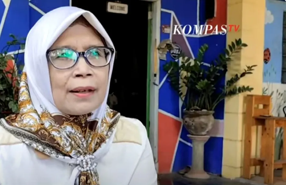 Kuasa Hukum Saka Tatal, Titin Prialianti, baru-baru ini menantang jaksa penuntut umum terkait bukti foto-foto almarhum Vina Cirebon dalam berkas kliennya.