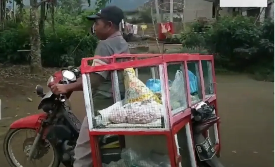 Ide usaha yang keliling pakai motor ada 7. Salah satunya adalah jual sayur di perumahan atau banyak rumah bisa laris manis.