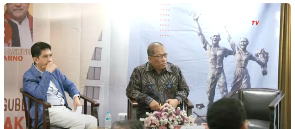 Dalam program dan janji yang ditawarkan, Kun Wardana mengaku ingin semua rumah di Jakarta bisa terkoneksi internet.