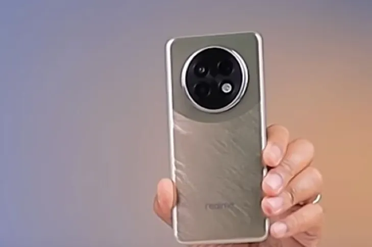 Realme 13+ 5G.