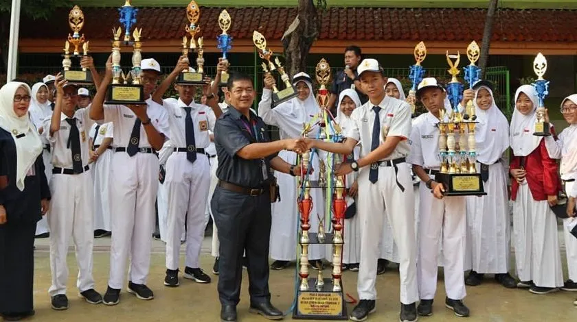 Untuk daerah Jakarta Barat ada SMP mana saja yang masuk peringkat terbaik jalur Prestasi Akademik pada PPDB 2024 ini?