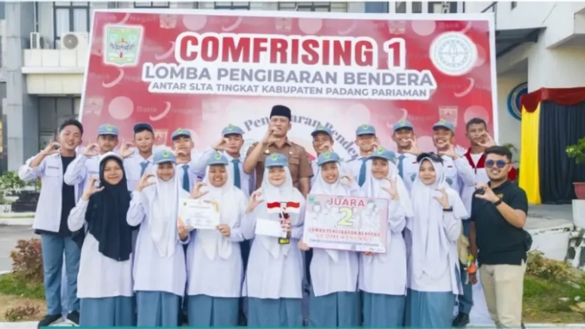 Sumatera, salah satu pulau terbesar di Indonesia, memiliki berbagai sekolah menengah atas (SMA) yang unggul dan berprestasi.