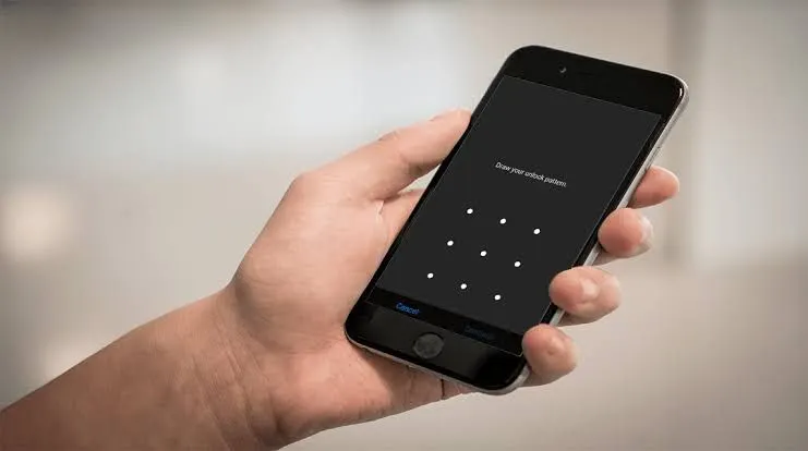 Ilustrasi Pola Kunci Layar HP Android