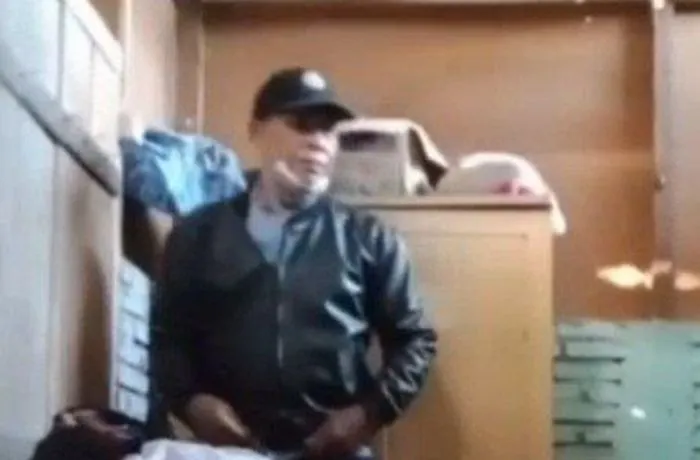 Video syur dengan durasi 5 menit ini menggemparkan publik karena melibatkan oknum guru berinisial DA dan siswi kelas 12.