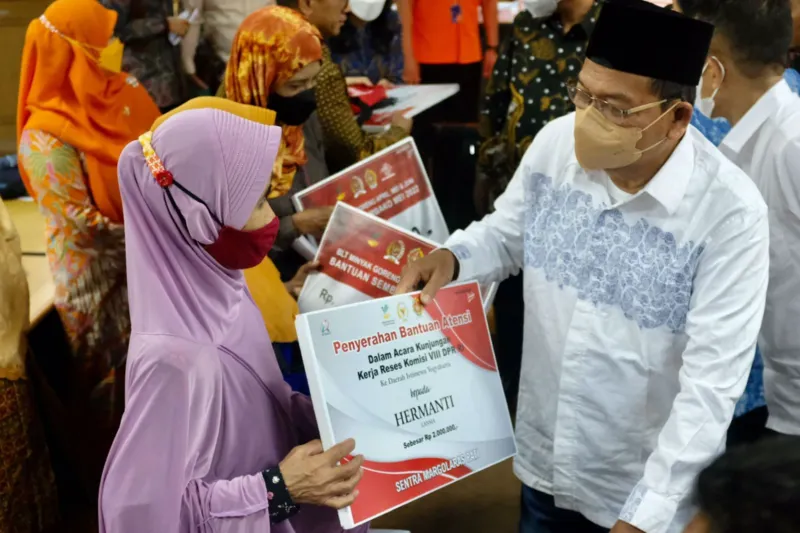 Berdasarkan pantauan petugas, ada informasi terbaru dari Kementerian Sosial RI bahwa ternyata masih banyak KPM yang belum mentransaksikan bantuan sosialnya, baik PKH maupun BPNT.