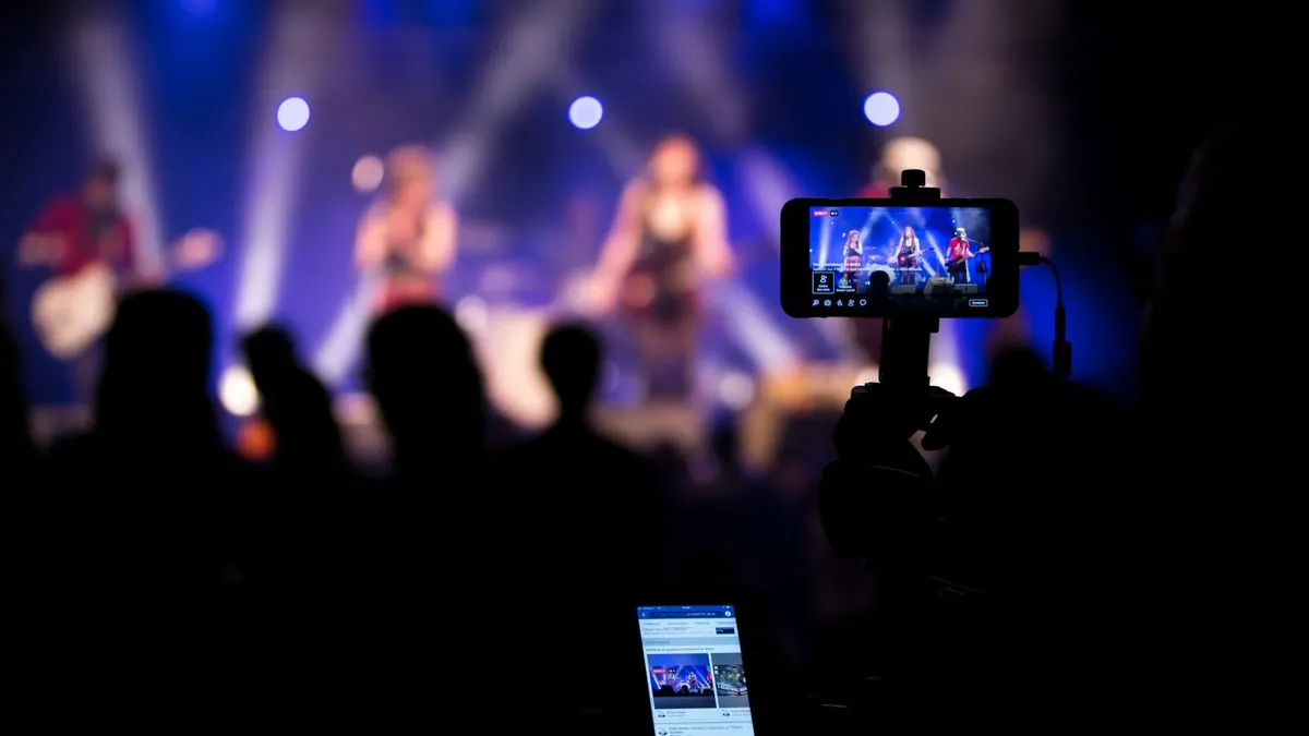 Smartphone Terbaik untuk Videograf