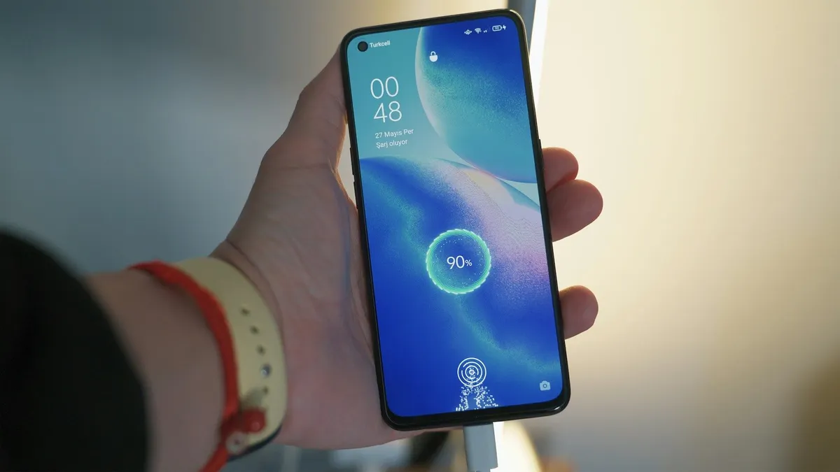 Ilustrasi. HP yang Dilengkapi dengan Chipset Snapdragon