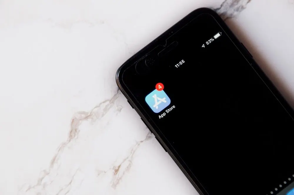 Setelah peluncuran iOS 18.1, Apple kembali menghadirkan berbagai fitur canggih yang dirancang untuk meningkatkan kemudahan pengguna.