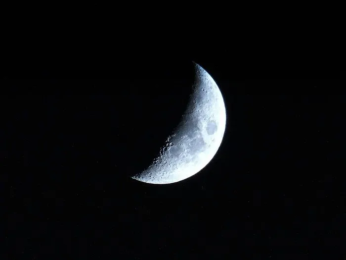 Kepribadian kelahiran saat bulan Sabit