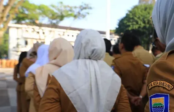 Seleksi ini terbuka bagi beberapa kategori guru, termasuk pelamar prioritas dan lulusan Pendidikan Profesi Guru (PPG).