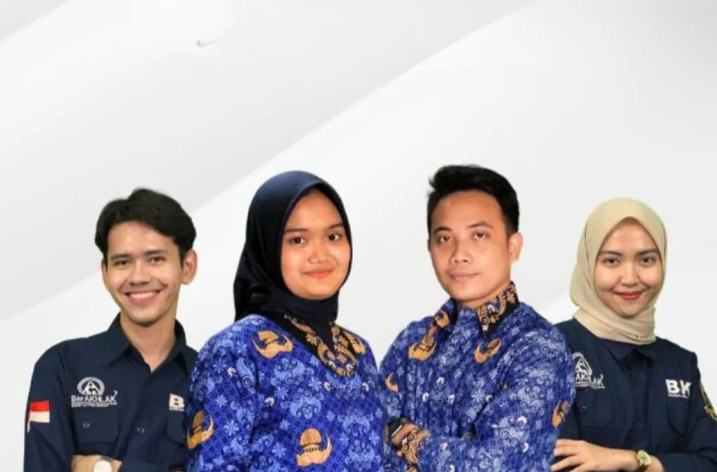 Ada beberapa mitos dan kesalahpahaman yang umum terkait dengan PNS.