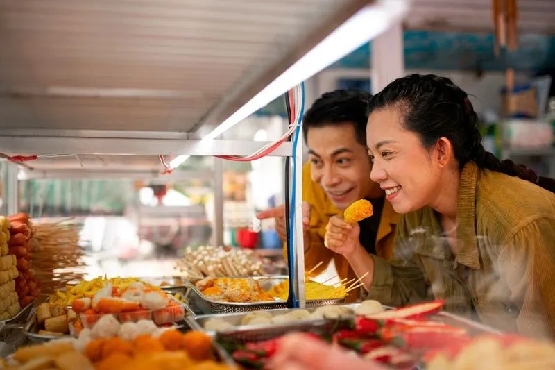Ide bisnis modal ratusan ribu dan untung jutaan ini sangat cocok dilakukan semua orang dari ibu rumah tangga, karyawan, bahkan mahasiswa.