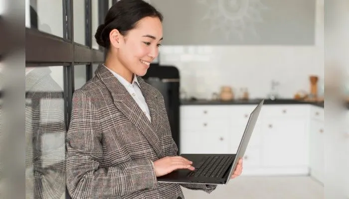 Ilustrasi Laptop Terbaik 2024