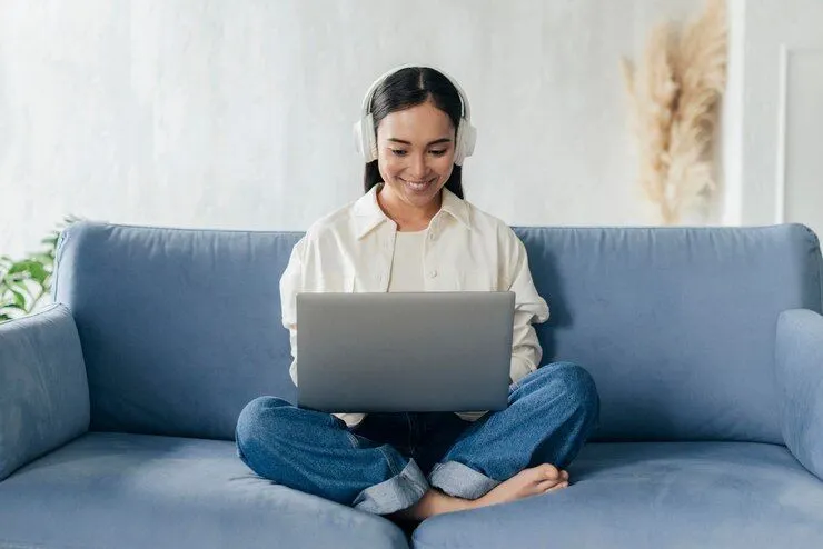 3 website pekerjaan freelance dari rumah dapat cuan besar