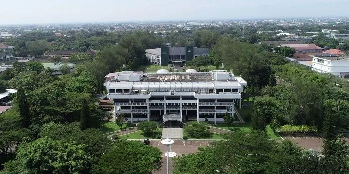 Universitas Sumatera Utara memiliki daftar fakultas yang ramai peminat berdasarkan SNBT 2024. 