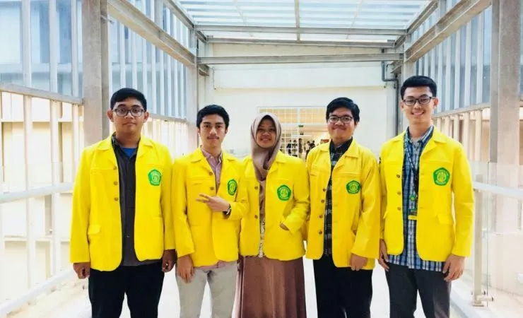 Daftar 10 Universitas dengan Fakultas Kedokteran Terbaik di Indonesia saat ini.