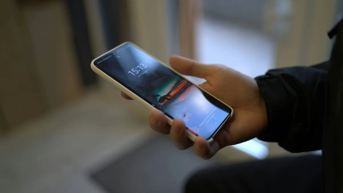 Ilustrasi Ponsel Samsung